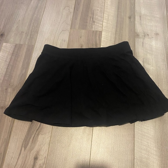 Girls Athletic Skirt with Built In Shorts - Children's Place - Picture 2 of 4